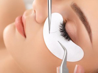 lashes-300x225
